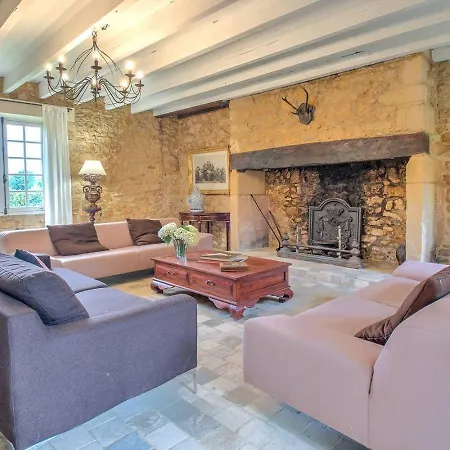 Historic Manor In The Heart Of Perigord Noir Feriehus