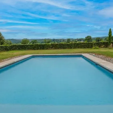 Historic Manor In The Heart Of Perigord Noir Feriehus
